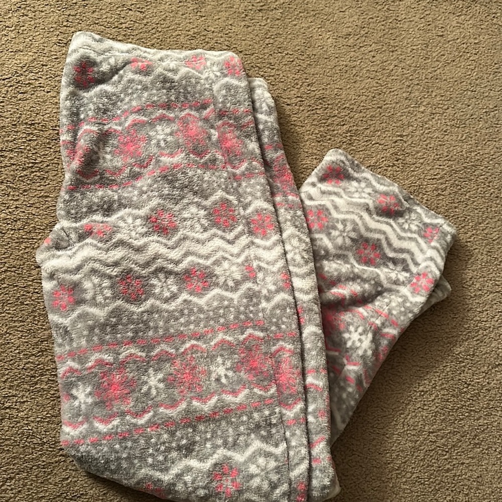 fleece snowflake pajama pants